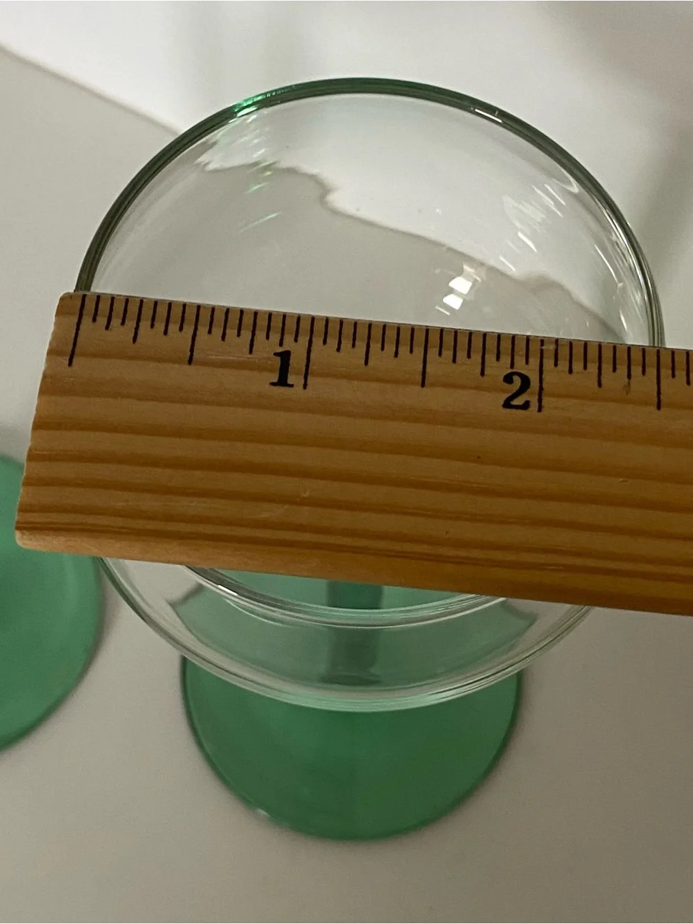 Vintage Luminarc Wine Glass Green Stem Set Of 2 Made In France Mint Cond! 6.25”.
